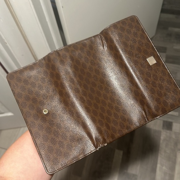 Celine Trifold Wallet w/ Unbranded Chain - Picture 7 of 15